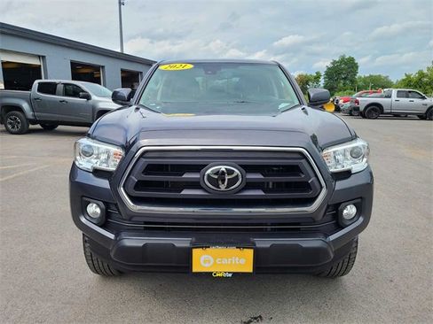 Used 2021 Toyota Tacoma SR5 image 3