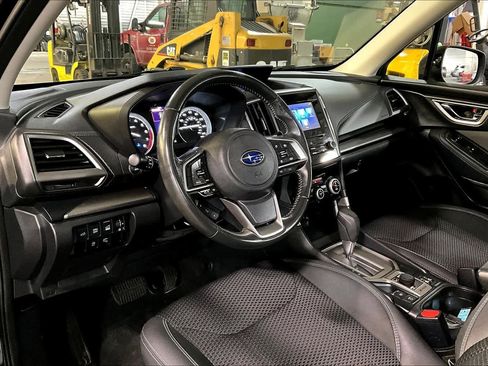 Used 2021 Subaru Forester Premium image 17