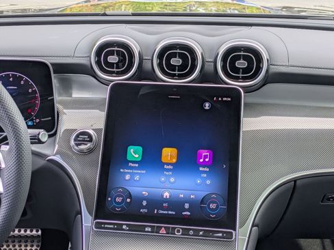 New 2026 Mercedes-Benz GLC 300 image 29