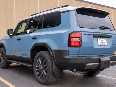 New 2026 Toyota Land Cruiser w/ Premium Package image 7