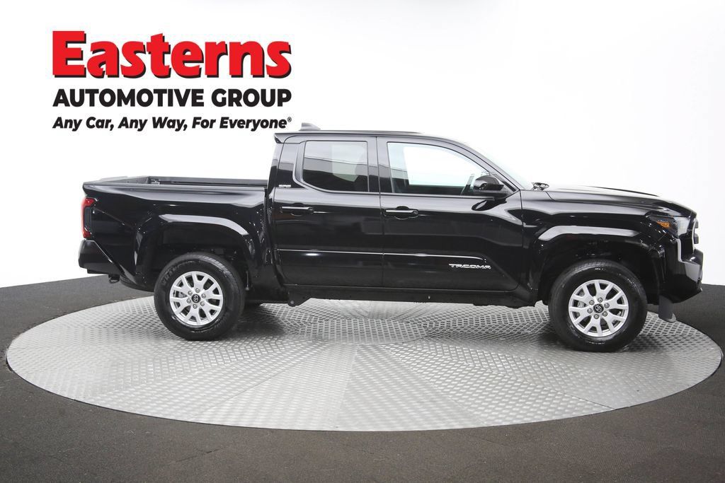 Used 2026 Toyota Tacoma SR5 AWD/4WD image 44