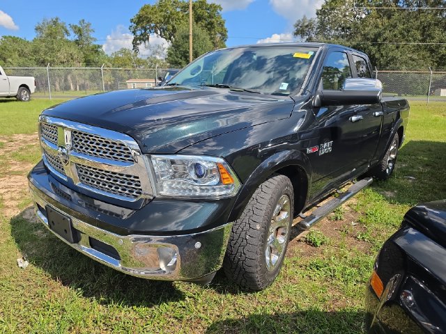 Used 2017 RAM 1500 Laramie w/ Convenience Group AWD/4WD image 7