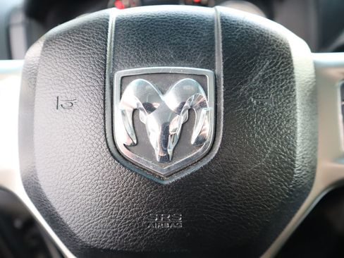 Used 2014 RAM 2500 Laramie w/ Cold Weather Group image 35