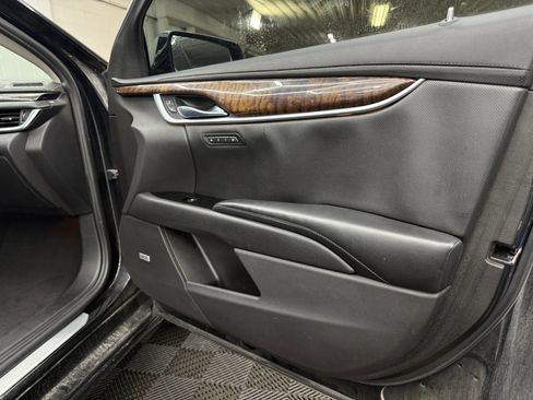 Used 2014 Cadillac XTS Vsport Premium AWD/4WD image 5
