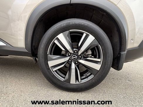 Used 2023 Nissan Rogue Platinum AWD/4WD image 20