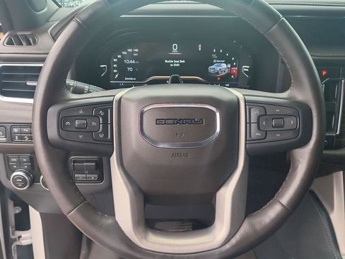 Used 2023 GMC Yukon Denali w/ Denali Reserve Package AWD/4WD image 14