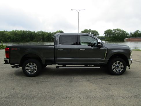 New 2026 Ford F250 Lariat w/ Lariat Premium Package AWD/4WD image 5