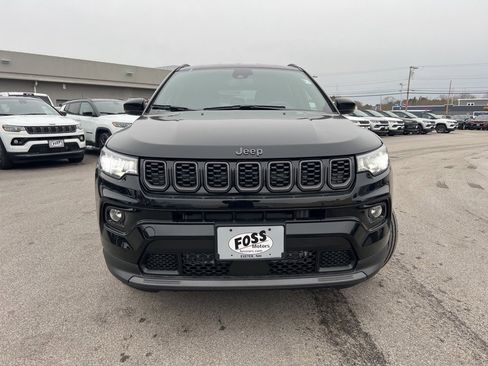 New 2026 Jeep Compass Limited image 2