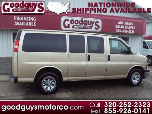 Used 2011 Chevrolet Express 1500 LT w/ LT Preferred Equipment Group image 1