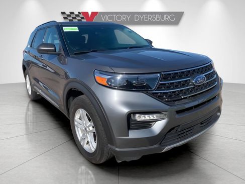 Used 2023 Ford Explorer XLT w/ Equipment Group 202A image 2