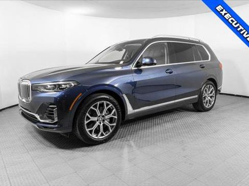 Used 2020 BMW X7 xDrive40i w/ Executive Package image 2