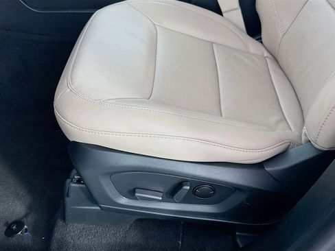 Used 2023 Ford Explorer Limited image 26