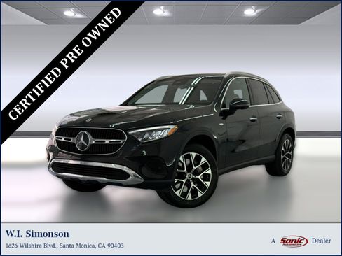 Used 2025 Mercedes-Benz GLC 350e 4MATIC image 1