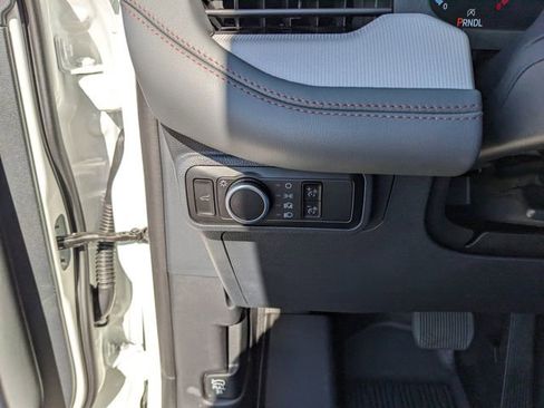 New 2026 Ford Explorer Active image 31