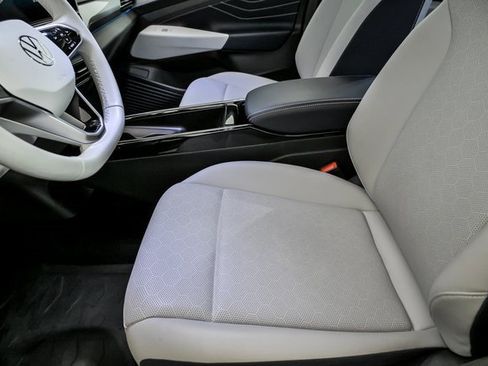 Certified 2023 Volkswagen ID.4 Pro S Plus image 9