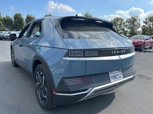 Used 2024 Hyundai Ioniq 5 SE image 4