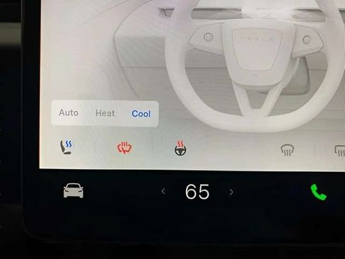 Used 2024 Tesla Model 3 Standard Range RWD image 45