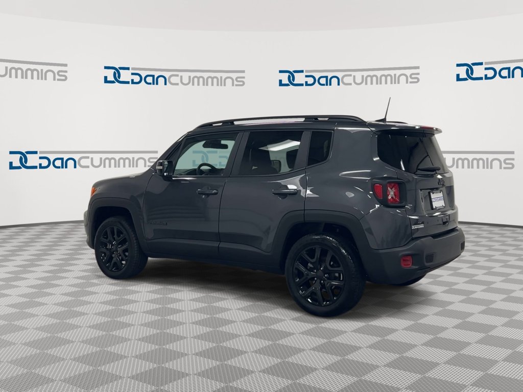 Used 2023 Jeep Renegade Altitude AWD/4WD image 6