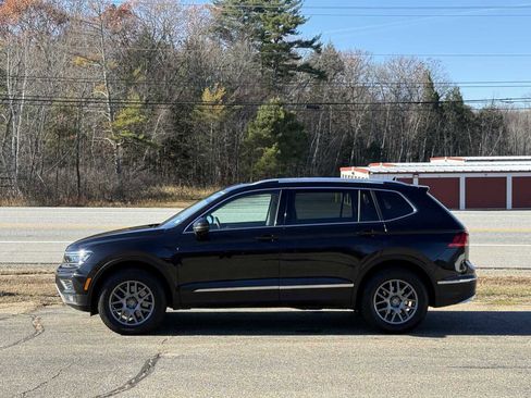 Used 2019 Volkswagen Tiguan SEL Premium image 7