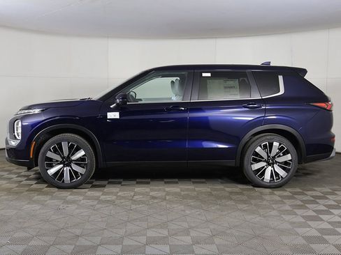 New 2026 Mitsubishi Outlander SE FWD image 18