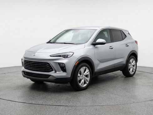 Used 2025 Buick Encore GX Preferred image 3