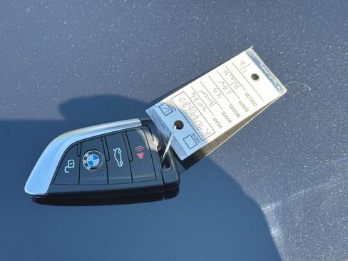 Used 2024 BMW X3 sDrive30i w/ Premium Package RWD image 39