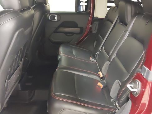 Used 2021 Jeep Wrangler Unlimited Rubicon w/ Safety Group AWD/4WD image 35