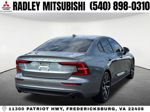 Used 2020 Volvo S60 T5 Momentum w/ Protection Package Premier FWD image 19