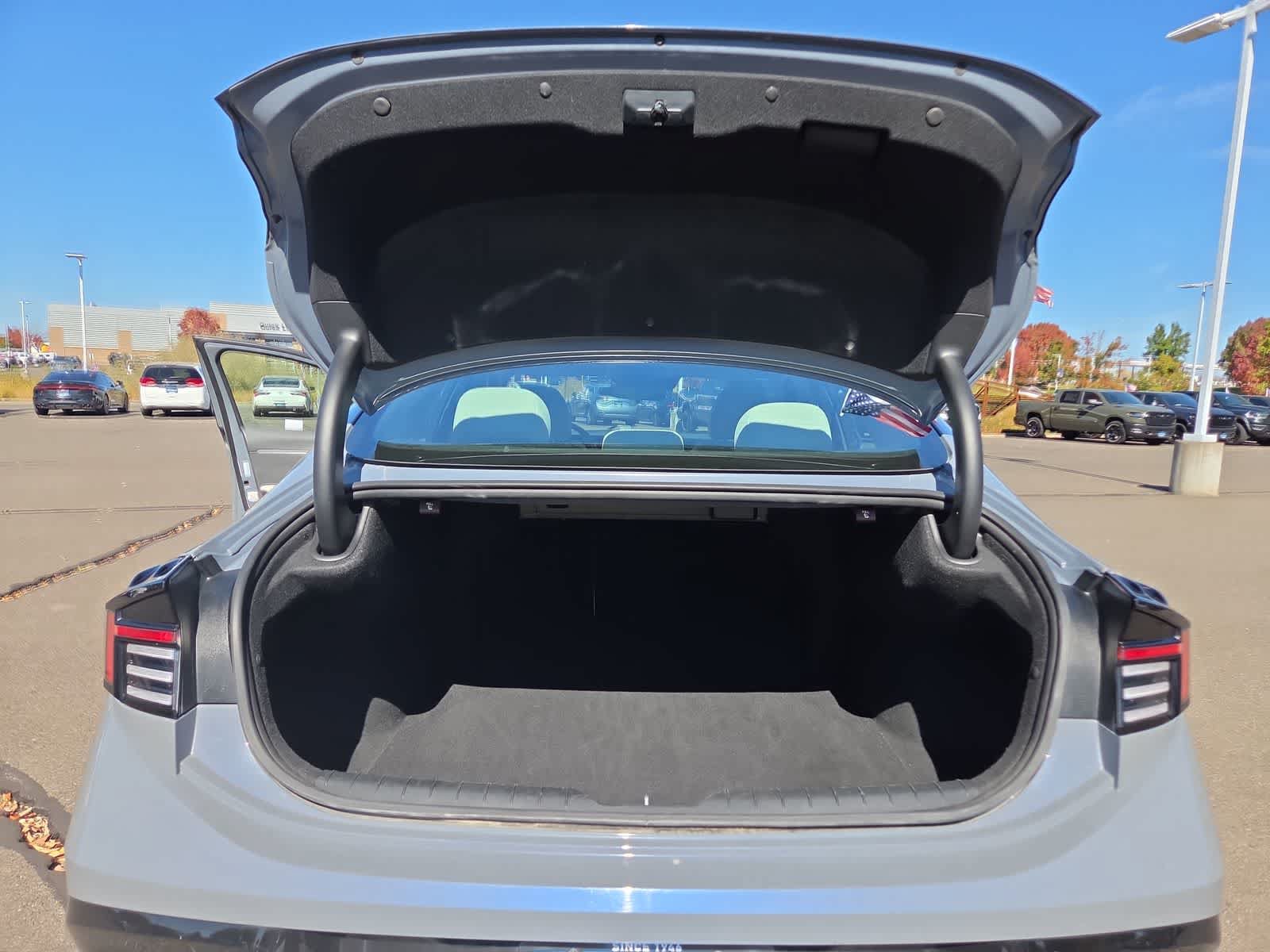 Used 2025 Hyundai Sonata SEL FWD image 27