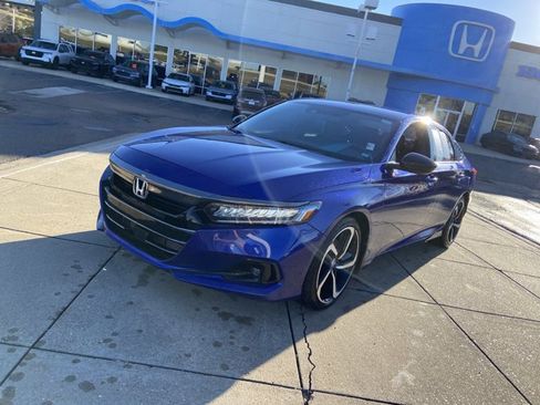 Used 2021 Honda Accord Sport image 4