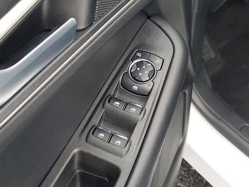 Used 2023 Ford Edge SEL w/ Convenience Package image 10