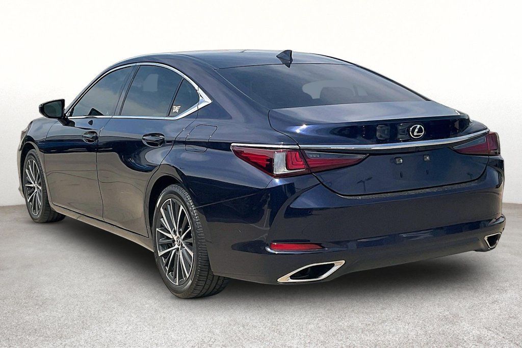 Used 2022 Lexus ES 350 w/ Premium Package FWD image 11