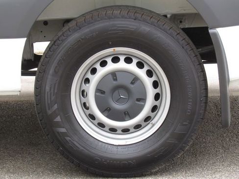 Certified 2025 Mercedes-Benz Sprinter 2500 image 35