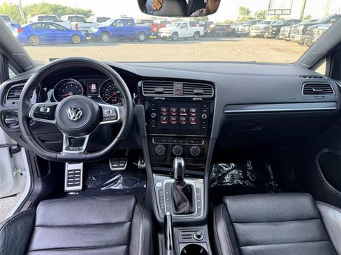 Used 2020 Volkswagen GTI SE FWD image 23
