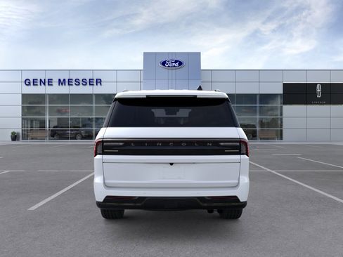 New 2026 Lincoln Navigator L Reserve AWD/4WD image 26