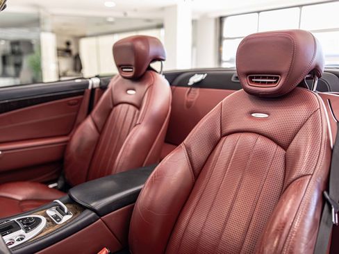 Used 2011 Mercedes-Benz SL 63 AMG SL 63 AMG w/ Premium I Pkg image 19