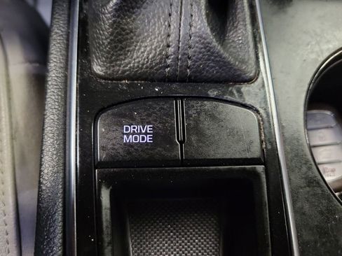 Used 2017 Hyundai Sonata Sport w/ Value Edition Package 02 image 17