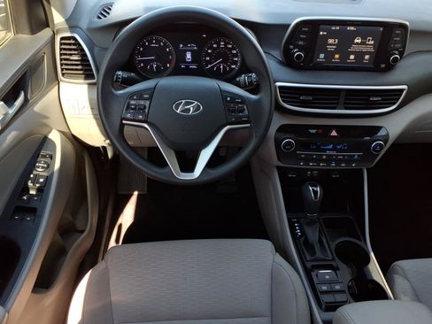 Used 2020 Hyundai Tucson SEL FWD image 17