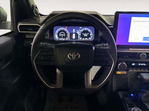 New 2026 Toyota 4Runner 4WD image 15