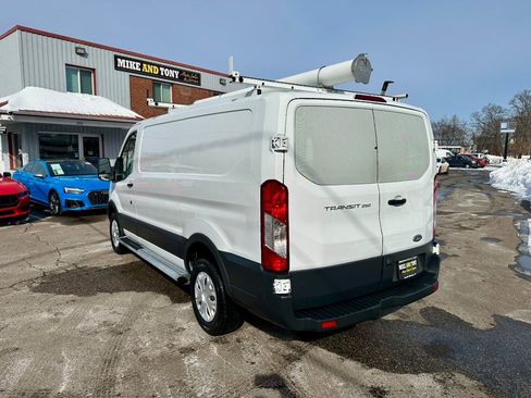 Used 2016 Ford Transit 250 130 Low Roof w/ Exterior Upgrade Package image 9