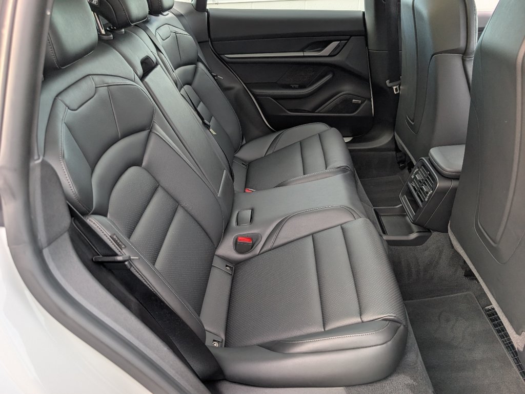 Certified 2025 Porsche Taycan 4S AWD/4WD image 7