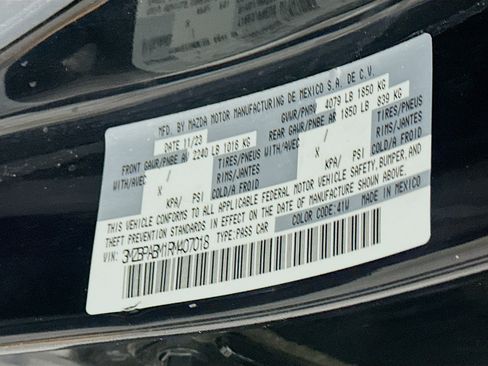 Used 2024 MAZDA MAZDA3 s image 12