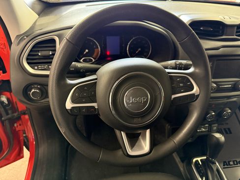 Used 2020 Jeep Renegade Sport w/ Sport Appearance Group image 13