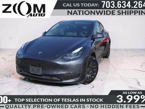 Used 2024 Tesla Model Y Long Range AWD/4WD image 1