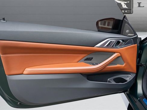 Used 2025 BMW M4 xDrive Competition w/ Executive Package image 17