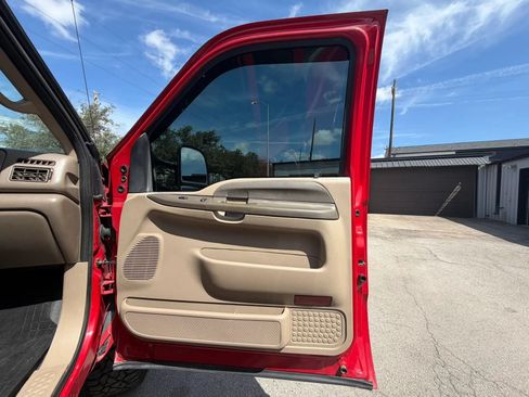 Used 2002 Ford F250 4x4 Crew Cab Super Duty image 9