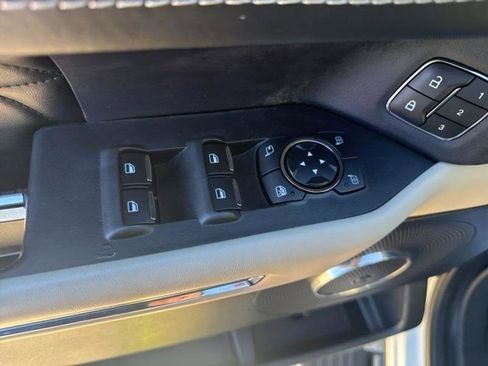 Used 2021 Ford Expedition Max Platinum image 8