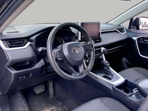 Used 2024 Toyota RAV4 XLE FWD image 17