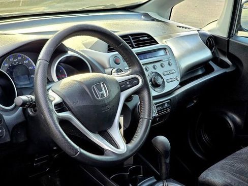 Used 2010 Honda Fit Sport image 11