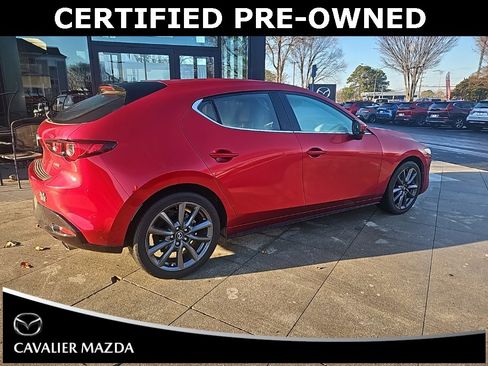Used 2022 MAZDA MAZDA3 s image 3